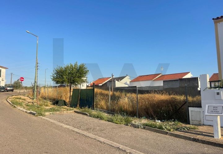 Helårsgrund i Moura, Beja, Moura - € 82.000 | Ref: KWPT-033149 - foto 1