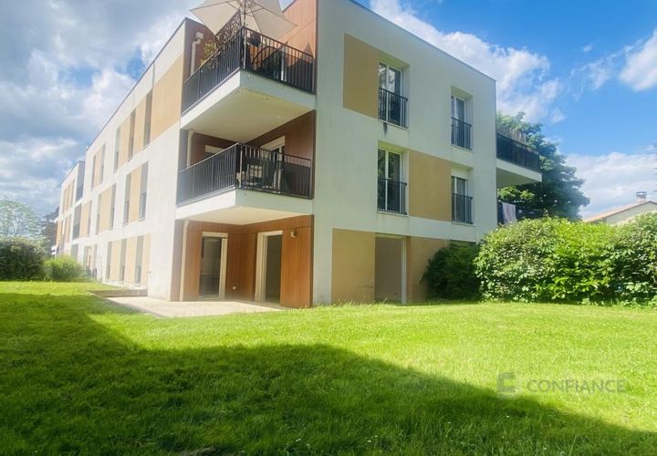 Leilighet i Lentilly, Rhone, Lentilly - € 320 000 | Ref: 17477-COMPANY52886NMA1 - foto 1