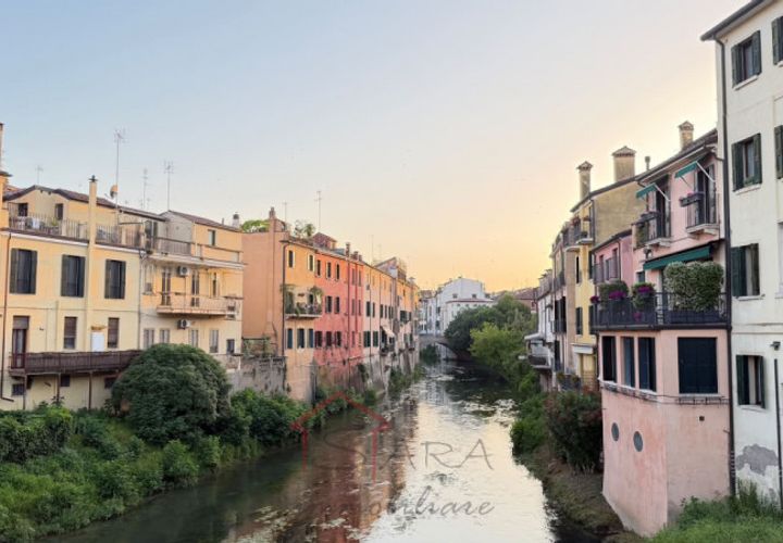 Garage i Padua, Padua, Padua - € 85.000 | Ref: V1121 - foto 1
