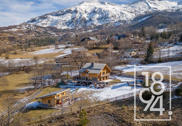 Villa i Enchastrayes, Alpes-de-Haute-Provence, Enchastrayes - € 1.770.000 | Ref: E4EB-HVF-ITG - foto 1