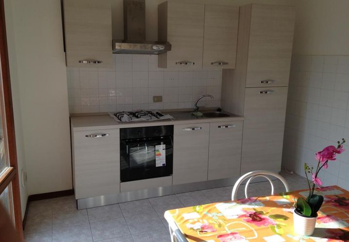 Apartament a Pisa, Pisa, Pisa - € 900/mes | Ref: 2014159 - foto 1