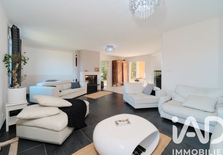 Villa i Vienne, Isere, Vienne - € 629.000 | Ref: 99142 - foto 1