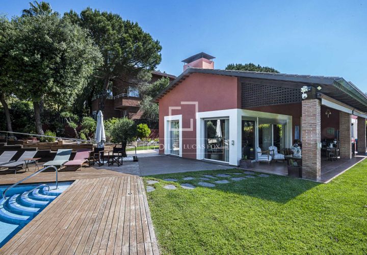 Villa a Valldoreix, Barcelona, Valldoreix - € 1.980.000 | Ref: STC69816 - foto 1