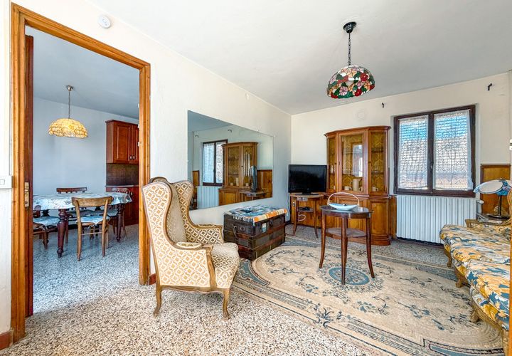 Villa a Omegna, Verbano Cusio Ossola, Omegna - € 140.000 | Ref: T3118 - foto 1