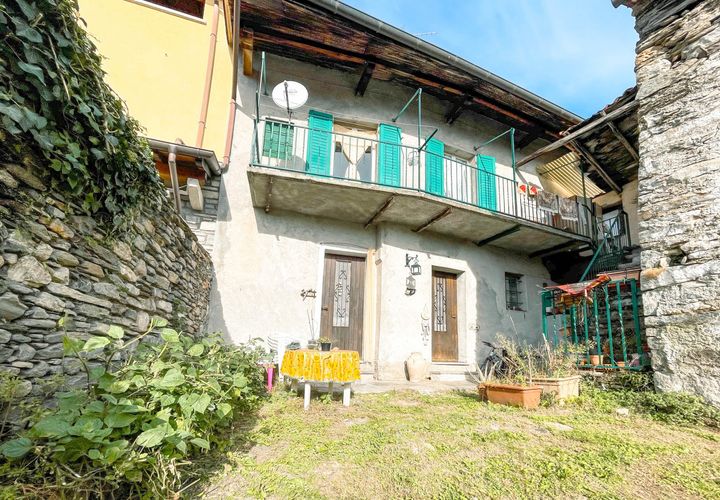 Villa i Gignese, Verbano Cusio Ossola, Gignese - € 135.000 | Ref: T2222 - foto 1