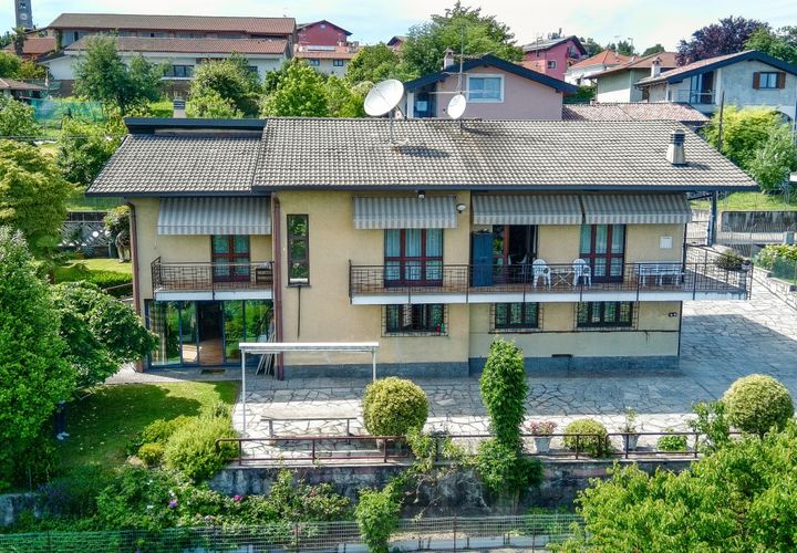 Villa a Paruzzaro, Novara, Paruzzaro - € 390.000 | Ref: T4124 - foto 1