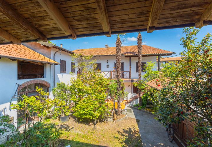 Villa i Invorio, Novara, Invorio - € 229.000 | Ref: T3147 - foto 1