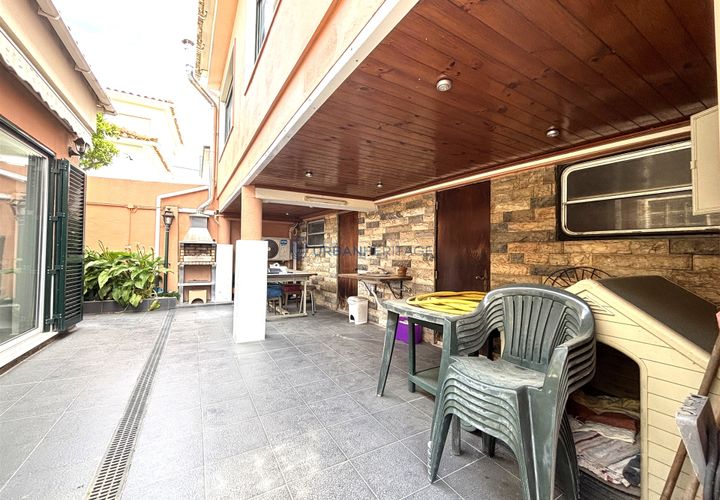 Rækkehus i Oeiras, Lisbon, Oeiras - € 650.000 | Ref: UH011567 - foto 1