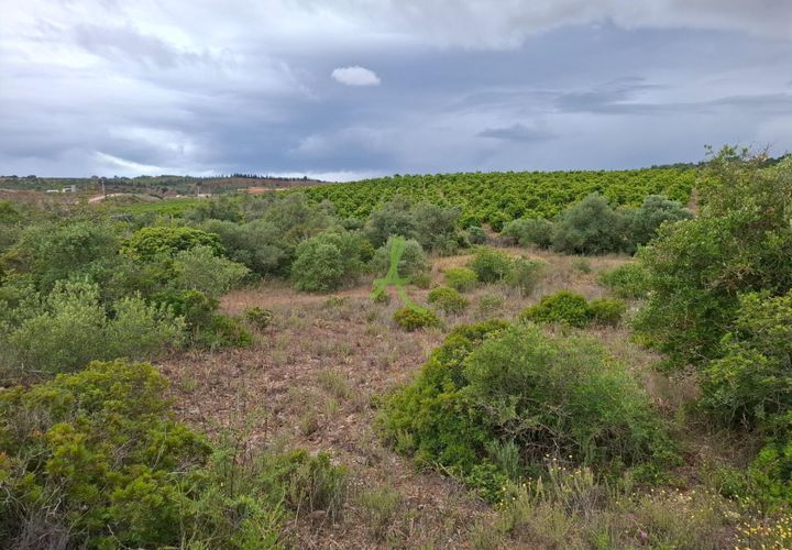 Helårsgrund i Lagoa, Faro, Lagoa - € 250.000 | Ref: LGA0090 - foto 1