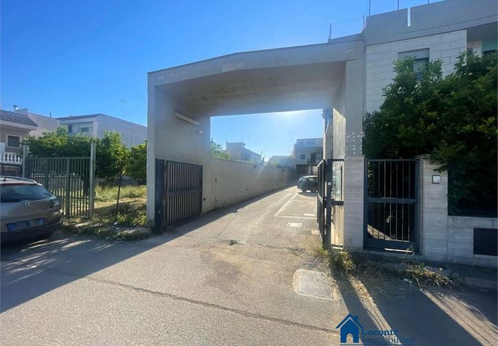 Erhvervsejendom i Cellamare, Bari, Cellamare - € 65.000 | Ref: UQI-732 - foto 1