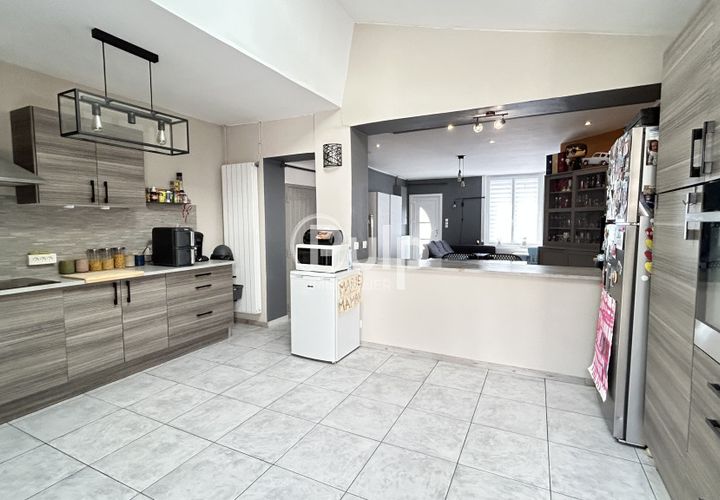 Byhus i Avion, Pas-de-Calais, Avion - € 179.000 | Ref: hen17913 - foto 1
