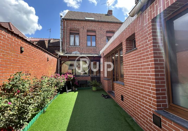 Villa i Steenwerck, Nord, Steenwerck - € 169.000 | Ref: estf37 - foto 1