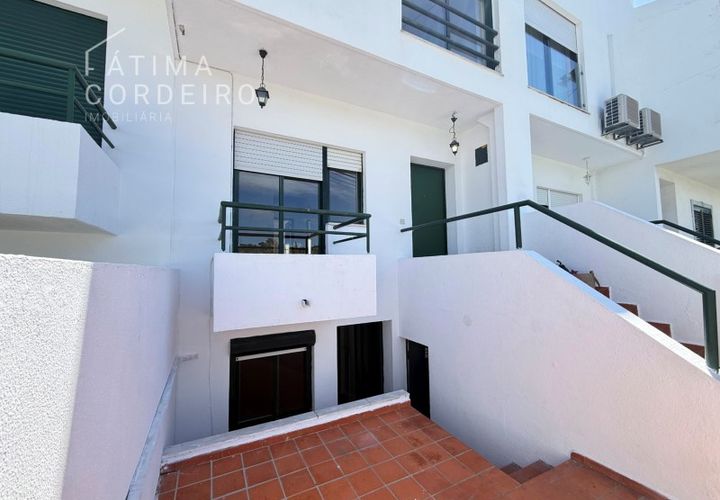 Rækkehus i Laranjeiro, Setubal, Laranjeiro - € 445.000 | Ref: 34.26 - foto 1