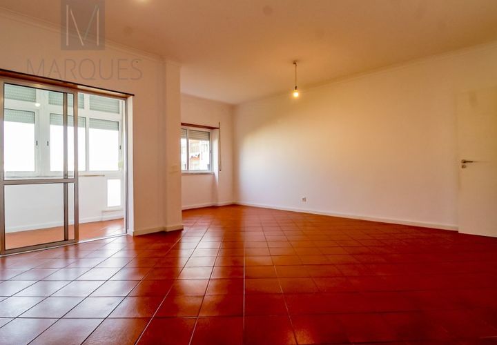 Apartament a Almada, Setubal, Almada - € 1.400/mes | Ref: APA_742 - foto 1