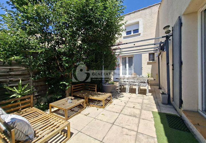 Villa a Arles, Bouches-du-Rhone, Arles - € 315.000 | Ref: 327 - foto 1