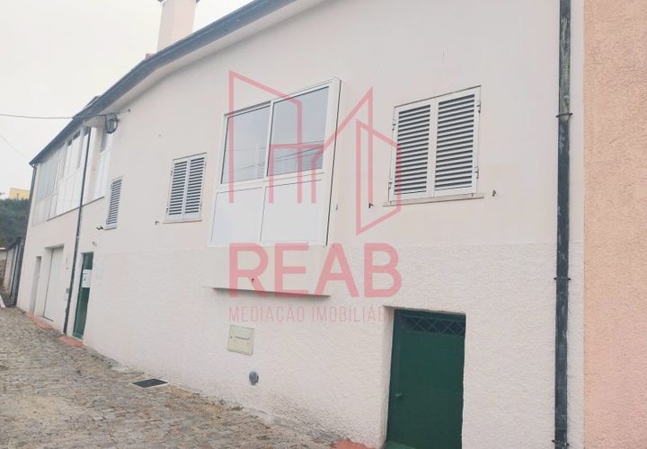 Villa a Aguiar da Beira, Guarda, Aguiar da Beira - € 350/mes | Ref: 05A/ 2025 - foto 1