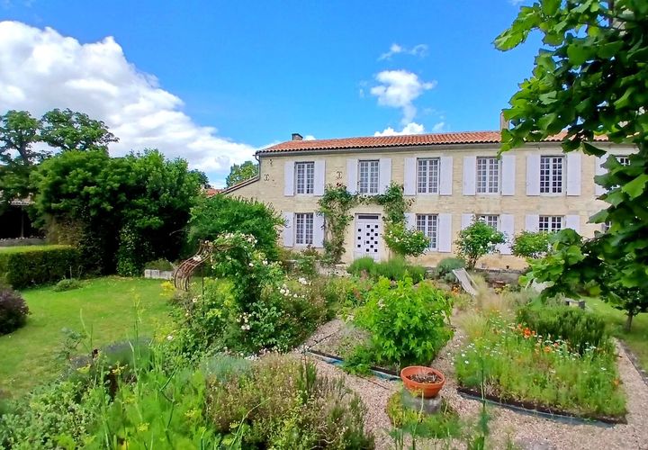 Villa a Beauvais-sur-Matha, Charente-Maritime, Beauvais-sur-Matha - € 280.000 | Ref: BVI85704 - foto 1