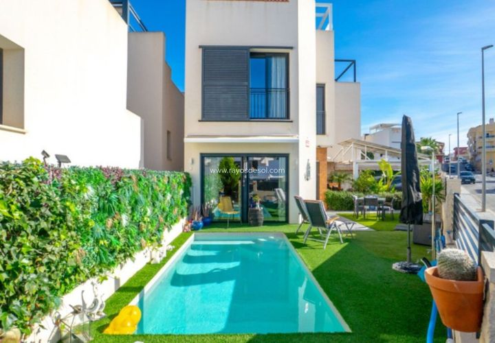 Villa a Benijofar, Alicante, Benijofar - € 360.000 | Ref: MOR-47601 - foto 1