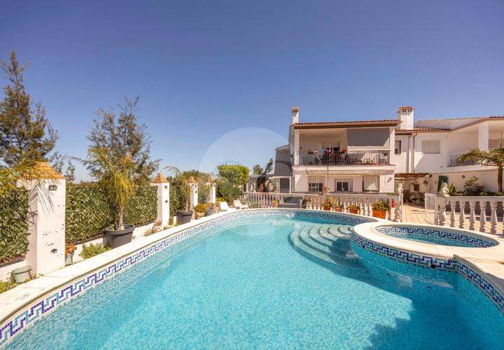 Villa i Montserrat, Valencia, Montserrat - € 399.900 | Ref: TB065/6904 - foto 1