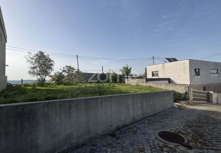 Tomt i Amarante, Porto, Amarante - € 48 000 | Ref: ZMPT589213 - foto 1