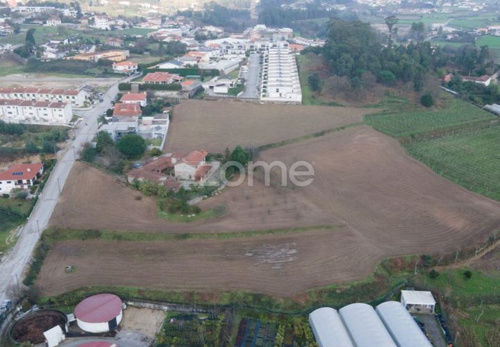Terreno en Lousada, Porto, Lousada - € 450.000 | Ref: ZMPT589118 - photo 1