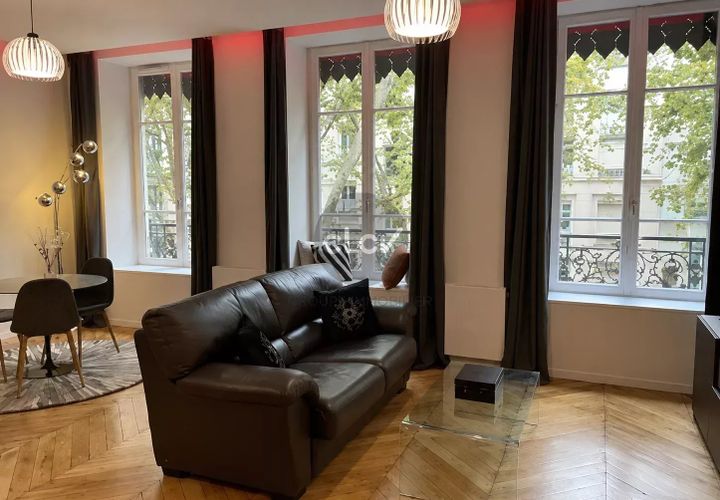 Lejlighed i Lyon, Rhone, Lyon - € 369.000 | Ref: 7131926 - foto 1