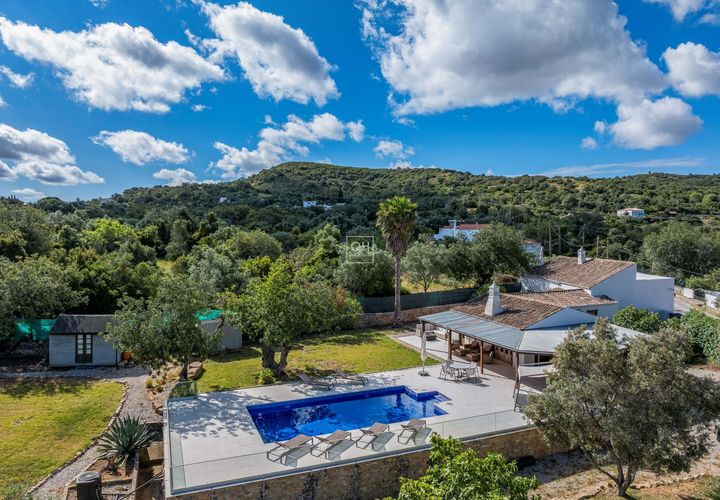 Villa i Faro, Faro, Faro - € 825.000 | Ref: C209 - foto 1