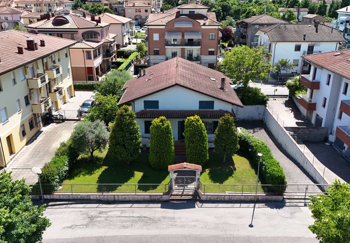 Villa a Verucchio, Rimini, Verucchio - € 465.000 | Ref: 4604 - foto 1