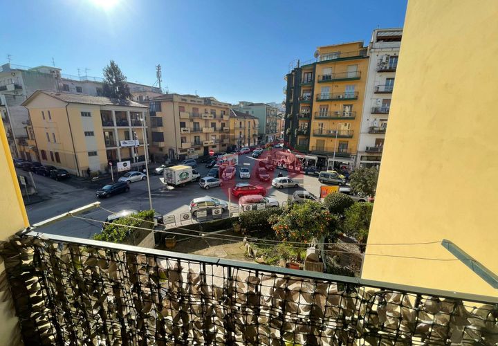 Apartament a Benevento, Benevento, Benevento - € 600/mes | Ref: AA20628 - foto 1