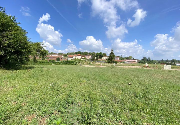 Helårsgrund i Chalamont, Ain, Chalamont - € 92.000 | Ref: 6967C - foto 1