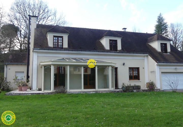 Villa a Langeais, Indre-et-Loire, Langeais - € 385.000 | Ref: 98CAL111730 - foto 1