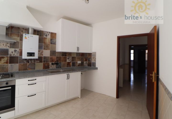 Lejlighed i Tomar, Santarem, Tomar - € 230.000 | Ref: Apu114 - foto 1