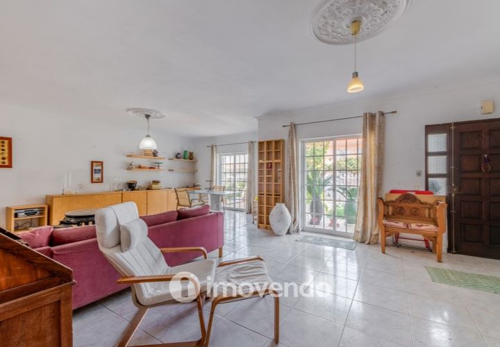 Villa i Faro, Faro, Faro - € 570.000 | Ref: IMO-119211 - foto 1