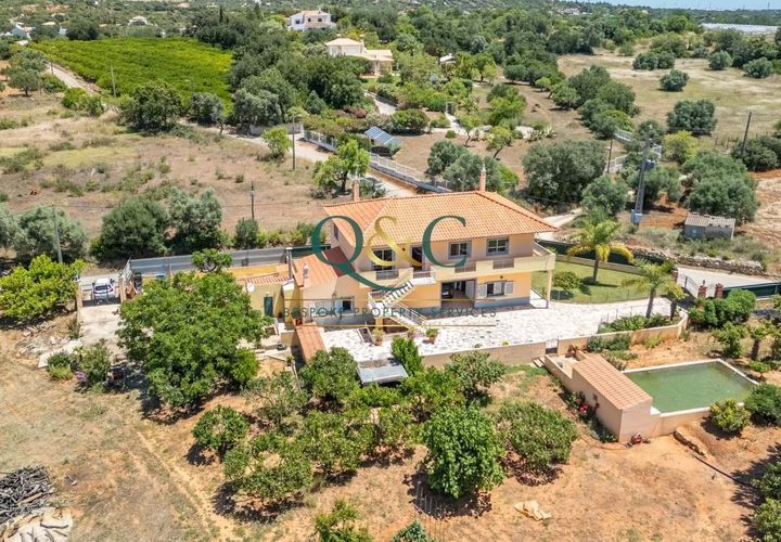 Villa i Estoi, Faro, Estoi - € 650.000 | Ref: Ermelinda - foto 1