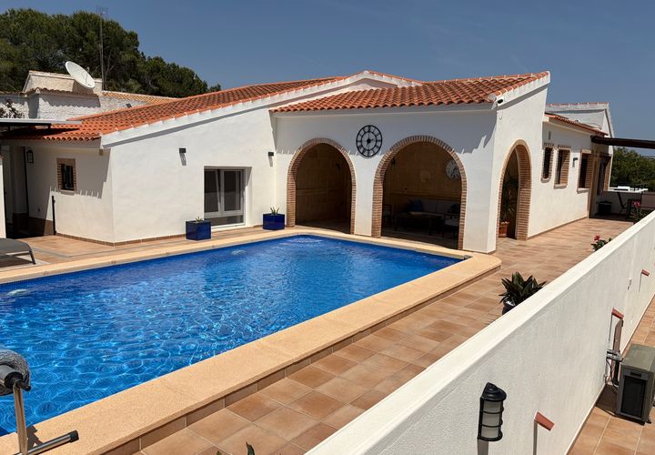 Villa i Pinar De Campoverde, Alicante, Pinar De Campoverde - € 699.950 | Ref: R-71033 - foto 1