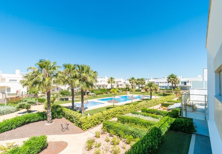 Bungalow i Orihuela, Alicante, Orihuela - € 249.900 | Ref: 781675 - foto 1
