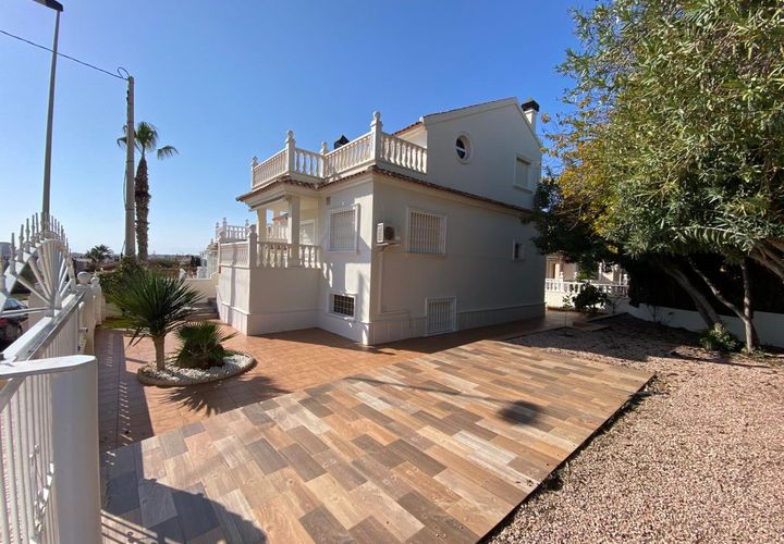 Villa i Torrevieja, Alicante, Torrevieja - € 594.900 | Ref: GED3206 - foto 1