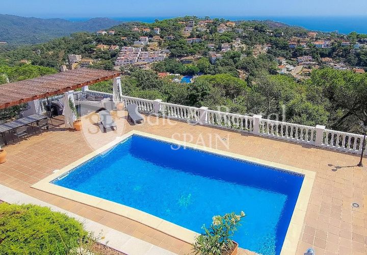 Villa a Lloret De Mar, Gerona, Lloret De Mar - € 790.000 | Ref: 2566 - foto 1