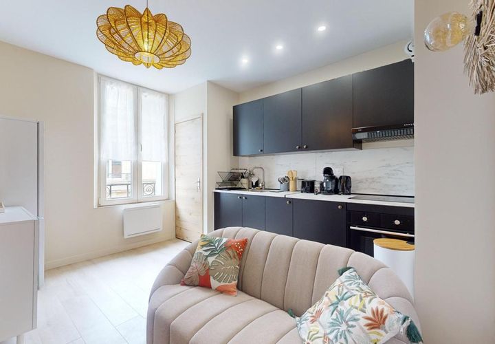 Apartament a Reims, Marne, Reims - € 510/mes | Ref: j8gfsyu7KiQ41lS - foto 1