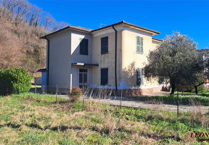 Villa a Filattiera, Massa and Carrara, Filattiera - € 190.000 | Ref: A322 - foto 1