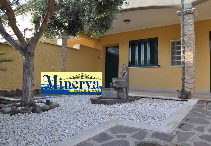 Rækkehus i Anzio, Rome, Anzio - € 220.000 | Ref: A. 521 - foto 1