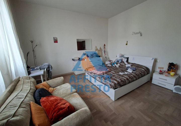Apartament a Empoli, Florence, Empoli - € 300/mes | Ref: AD0216 - foto 1