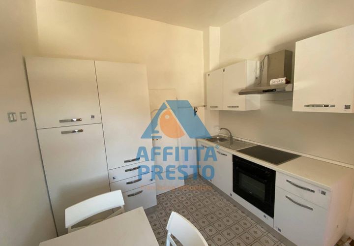 Apartament a Empoli, Florence, Empoli - € 600/mes | Ref: AA9433 - foto 1