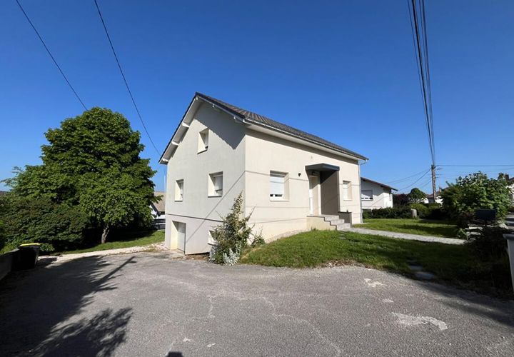 Villa i Maîche, Doubs, Maîche - € 377.000 | Ref: 1950 - foto 1