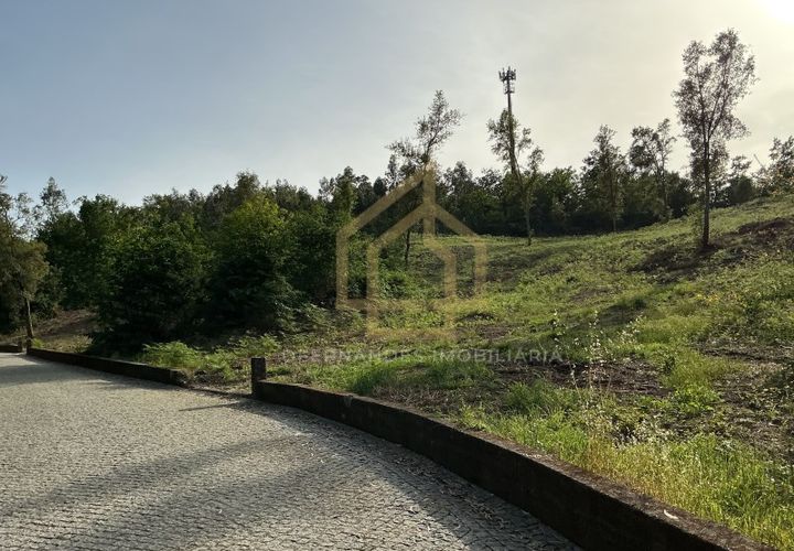 Helårsgrund i Braga, Braga, Braga - € 545.000 | Ref: TER_001_05BRG - foto 1