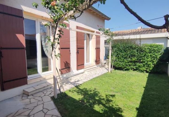 Villa a Albi, Tarn, Albi - € 1.173/mes | Ref: 366 - foto 1