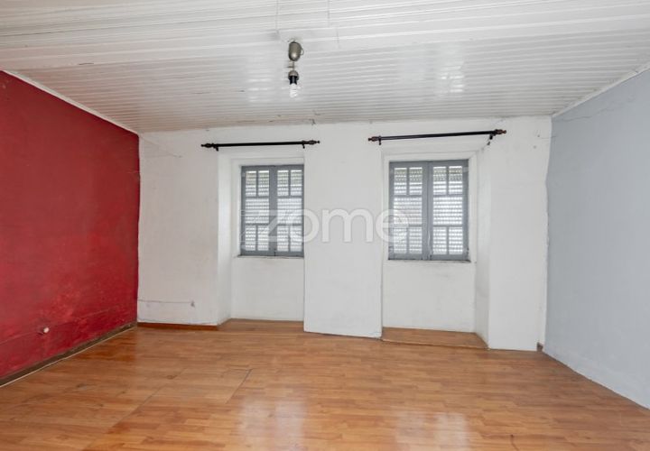 Villa en Braga, Braga, Braga - € 190.000 | Ref: ZMPT589419 - photo 1