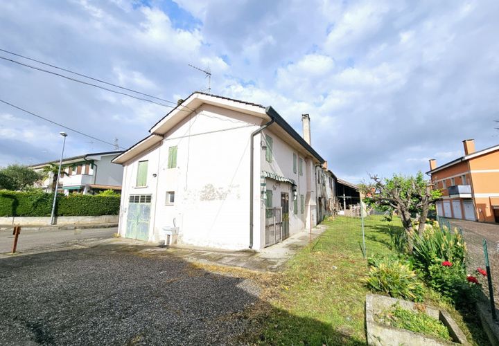 Villa i Granze, Padua, Granze - € 50.000 | Ref: CS 896 - foto 1