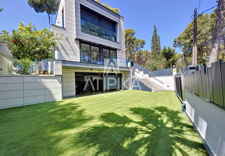 Villa a Castelldefels, Barcelona, Castelldefels - € 11.000/mes | Ref: 15036 - foto 1