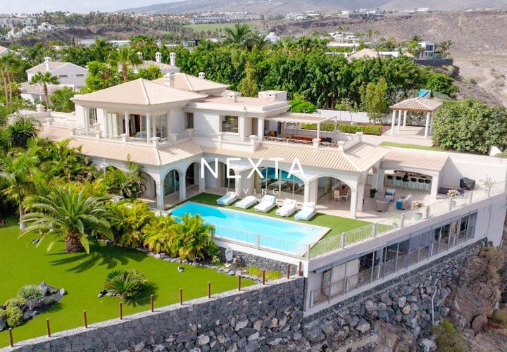 Villa a Adeje, Tenerife, Adeje - € 5.950.000 | Ref: 1163 - foto 1